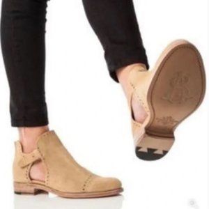 THE OFFICE OF ANGELA SCOTT "MR ED" CUT OUT OXFORD 39